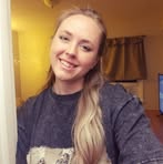 Julia Hoff - Facebook