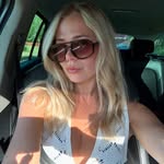 Julia Holmsten - @juliaholmssten - Instagram