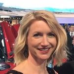 Julie Holter - @jmh1128 - Instagram