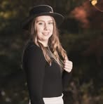 Julia Holzer - Facebook