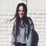 Julia Holzman - @juliaholzman7__ - Instagram