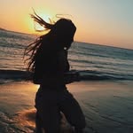 Julia H. - @juliahomer5 - Instagram