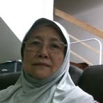 Julia Hoo - Facebook