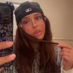 Julia Hruska - Facebook