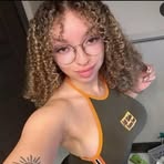 Julia Iris - Facebook