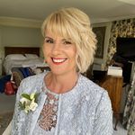 Julie Irons - @ironsjulie22 - Instagram