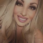 Julia Justice - @juliajustice1994 - Instagram
