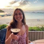 Julia King - @_juliaking - Instagram