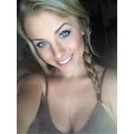 Julia Knox - @juliamarieknox1990 - Instagram