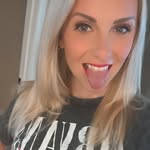 Julia Ware - @julialacyware - Instagram