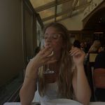 Ju !! - @julia.lamarche - Instagram