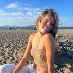 Jules - @julialarson_ - Instagram