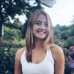 julia larson - @julialars_ - Instagram