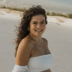 Julia Leal - @julialealfn - Instagram