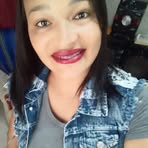 Julia Leal - Facebook