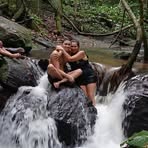 Julia Leal - Facebook