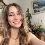 Julia Lesko - @juliaannletsgo - Instagram