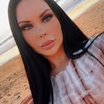 @julia.levyy_ - Instagram