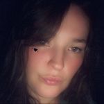 Julia Logan - @juliadelannoy9 - Instagram