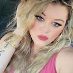 Julia Lowrey - @j_low1987 - Instagram