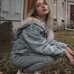 Julia Lyman - @julialyman913 - Instagram