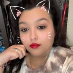 Julia Madrigal - @beckaacx - Instagram