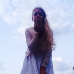 @julia_marlow1 - Instagram