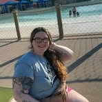 Julia Max - Facebook
