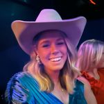 Julia McCarty - @juliamccarty - Instagram