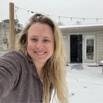 Julia Grace Mcelwee - @j.mcelwee.dvm - Instagram