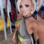 Julie McMichael - @juliemcmichael4 - Instagram