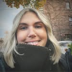 Julia McNally - @jnamastemc - Instagram