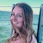 Julia McNally - @juliamcnally17 - Instagram