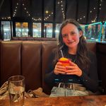 Julie McNutt - @julieellamay - Instagram