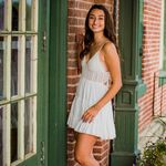 Julia Menard - @sunnymenard - Instagram