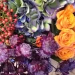 Julia Mitchell Flowers - @juliamitchellflowers - Instagram