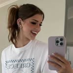 Julia Moller - Facebook