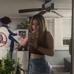 Julia Moore - @juliiamoore - Instagram