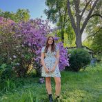 Julia Mott - Facebook