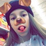 Julia Nicholson - @juliaaaa.may - Instagram