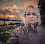 Julia Oldham - Facebook