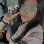 Julia Ariani - Facebook