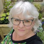Julia Parry - @couldwellbe - Instagram