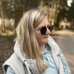 Julia Pelzer - Facebook