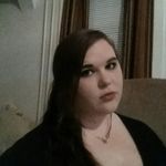 Julia Peoples - @jtothepeeps - Instagram