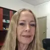 Julia Perryman - Une - @dy9up6tp3771 - TikTok