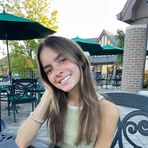 Julia Pfund - Facebook