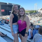 Julia Piatt - Facebook