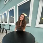 Julia Piatt - @julia_whyyy - Instagram