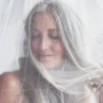 Julie Piatt - @eternalizelife - Instagram